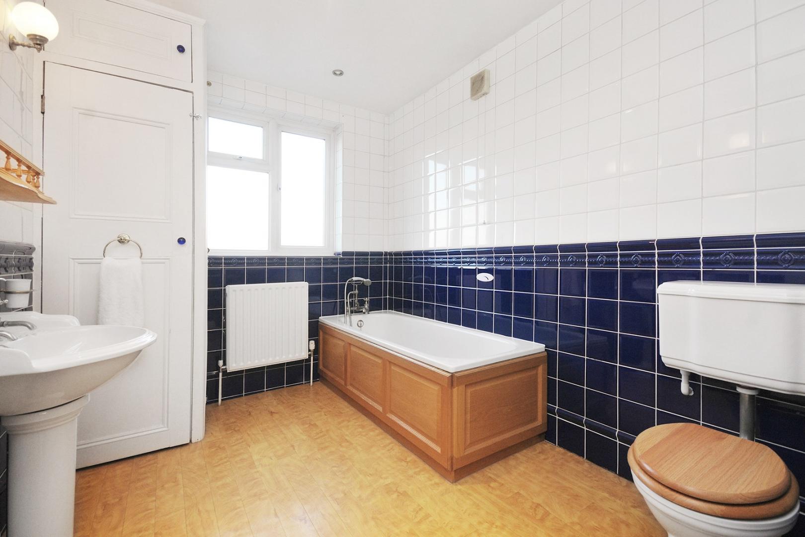 			NEW INSTRUCTION (Private Garden), 4 Bedroom, 1 bath, 1 reception House			 Ashfield Road , EAST ACTON